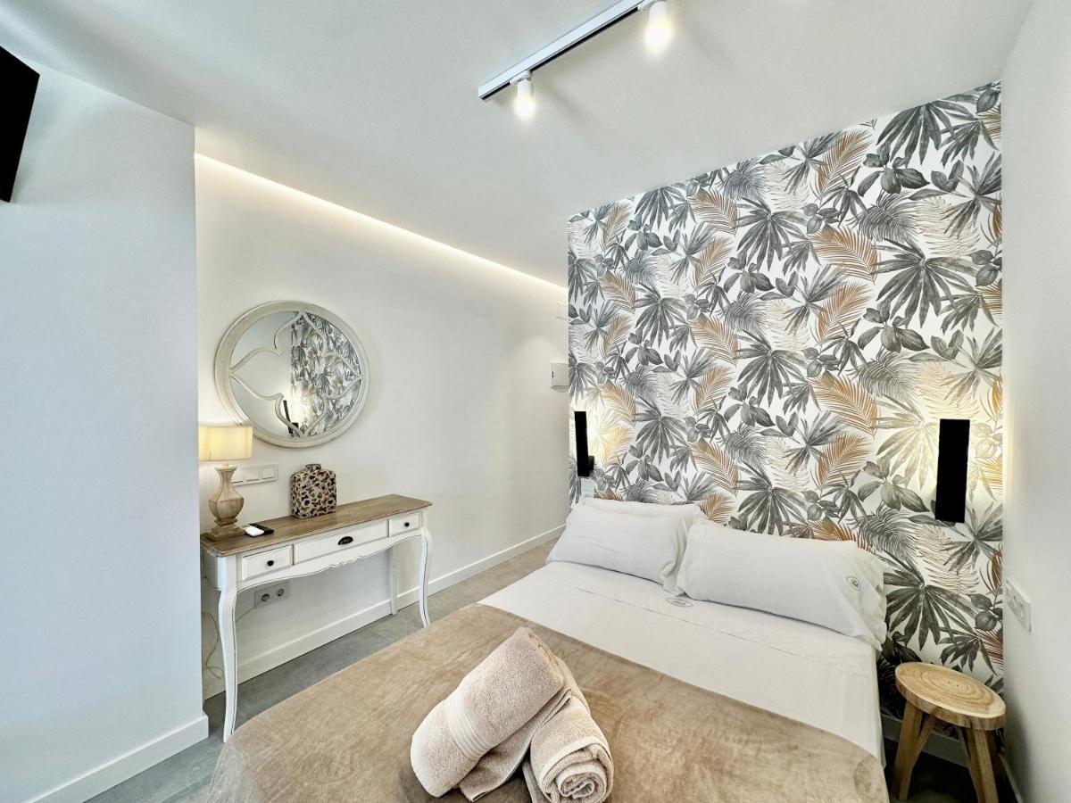 Loft 18 Beachfront Marbella Center Extérieur photo