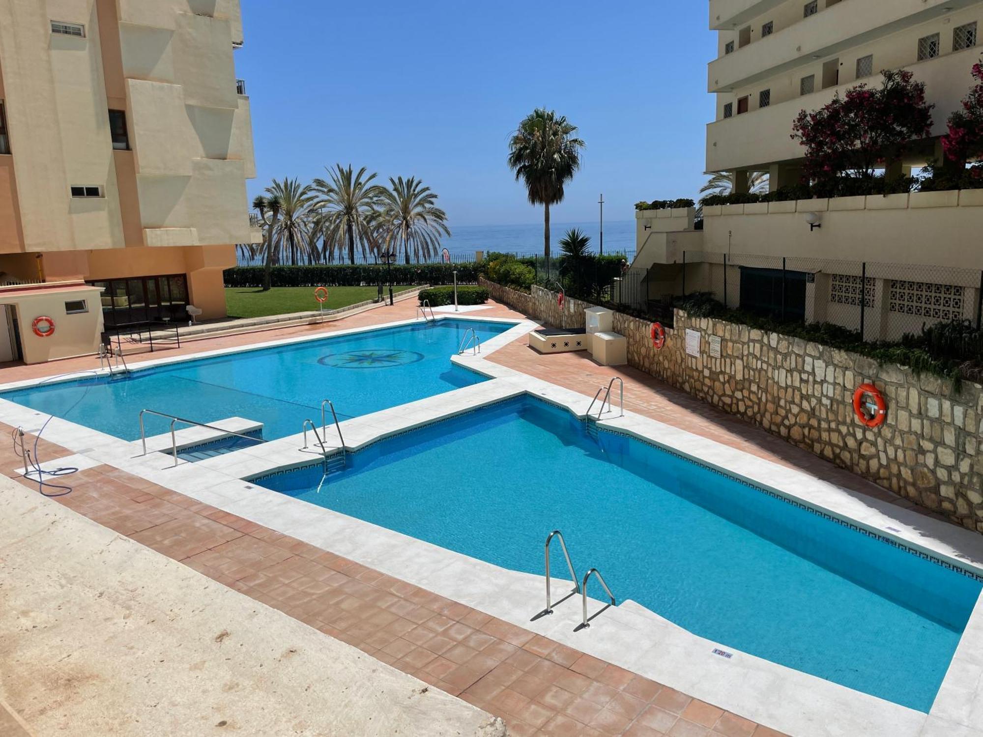 Loft 18 Beachfront Marbella Center Extérieur photo